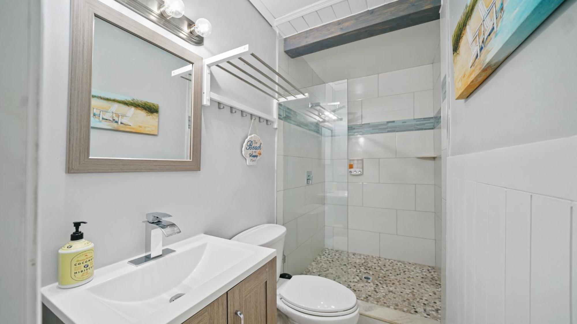 Jacksonville Beach Home - Walk To Beach, Bars & Restaurants - Pet Friendly Exterior photo